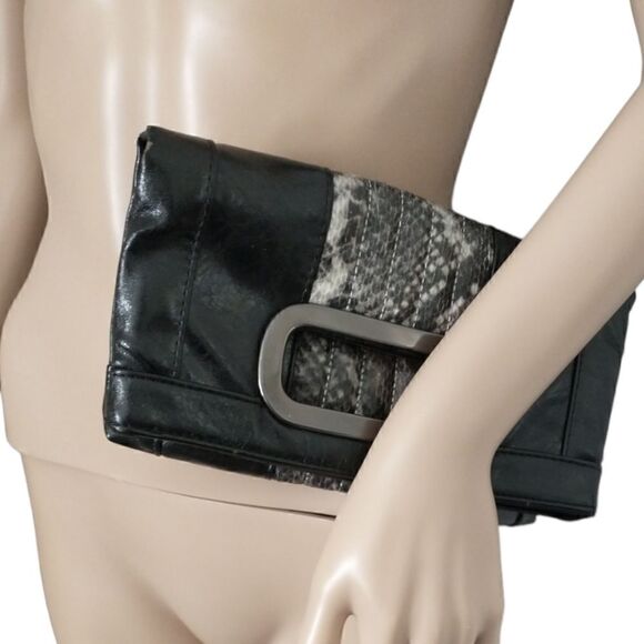 Y2K Cache Clutch Bag Purse Envelope Animal Print Handbag Vegan Leather Vtg 90s. - Picture 2 of 16